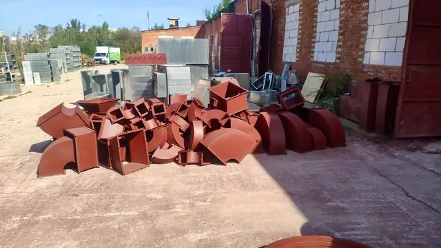 Окрашенные фасонные изделия